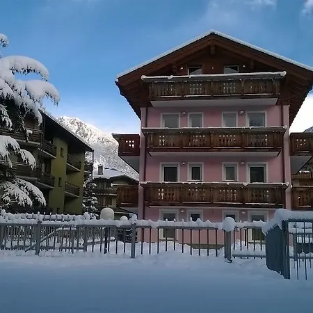 Residenza Paola Aparthotel Bormio